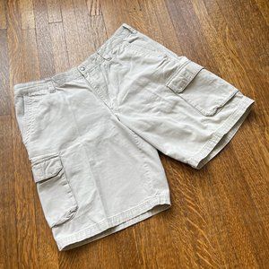 Columbia Beige Cotton Canvas Heavyweight Cargo Hiking Shorts - Men's 38x12